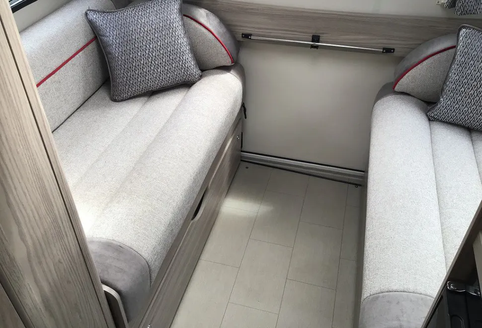 ELDDIS  MAJESTIC 135 2025-09-01