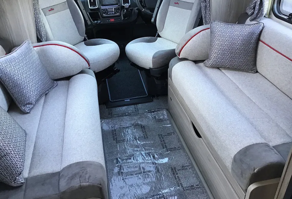 ELDDIS  MAJESTIC 155 2025-09-01