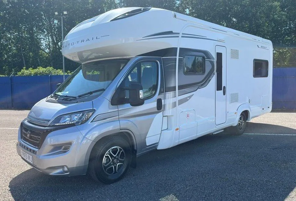 AUTOTRAIL  SCOUT 2025-09-01