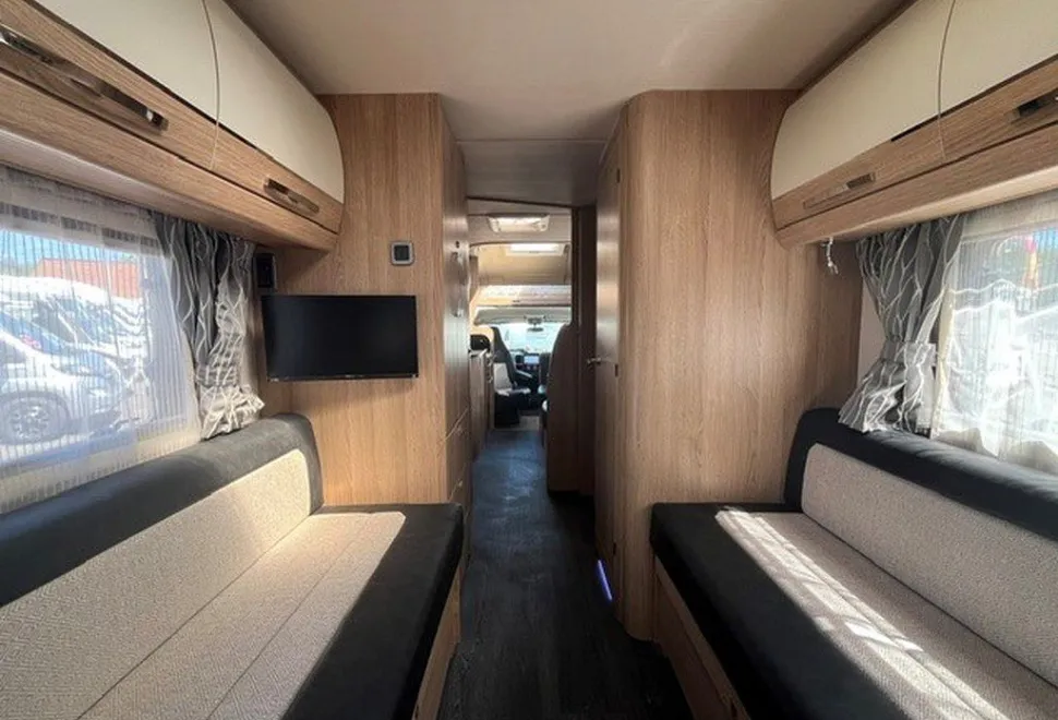 AUTOTRAIL  SCOUT 2025-09-01
