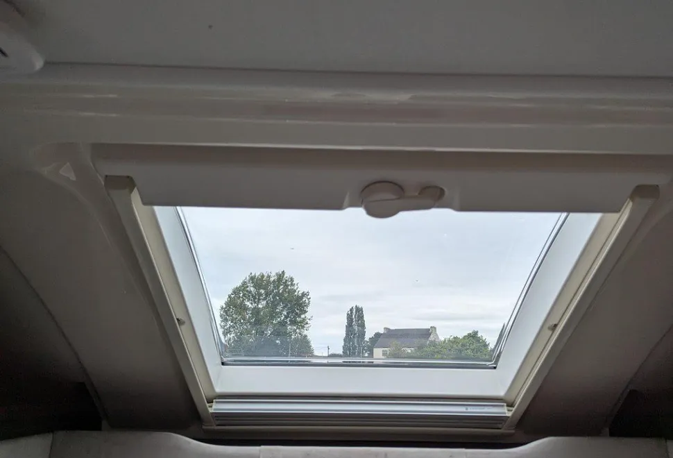 ELDDIS  MAJESTIC 250 2025-09-01