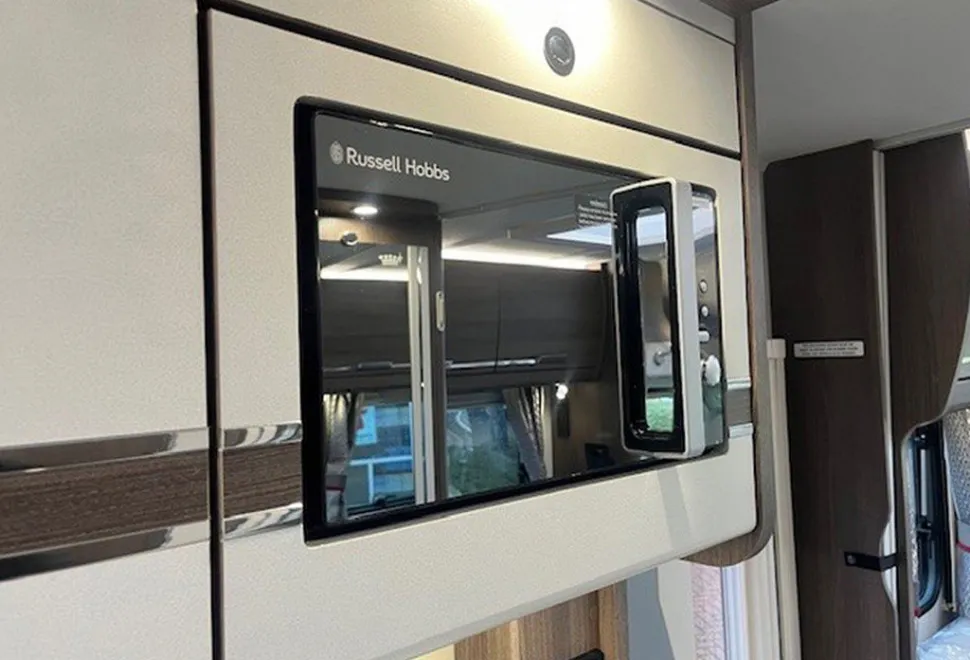 ELDDIS  MAJESTIC 250 2025-09-01