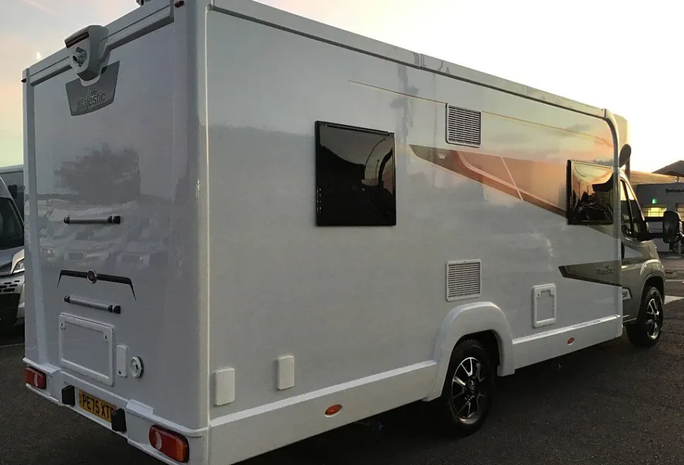 ELDDIS  MAJESTIC 250 2025-09-01