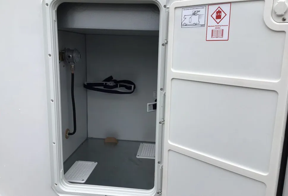 AUTOTRAIL  F-LINE F72 2025-05-01