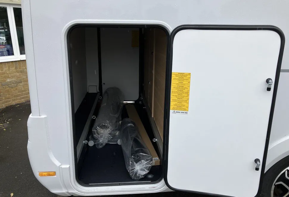 ADRIA  MATRIX AXESS 600 DT 2024-11-14