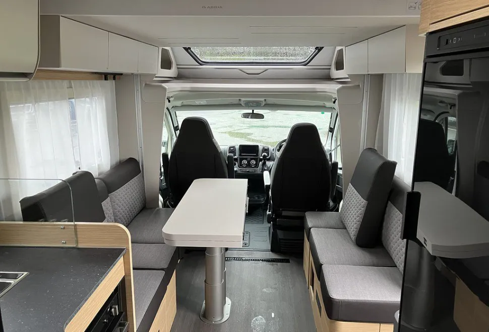ADRIA  MATRIX AXESS 600 DT 2024-11-14