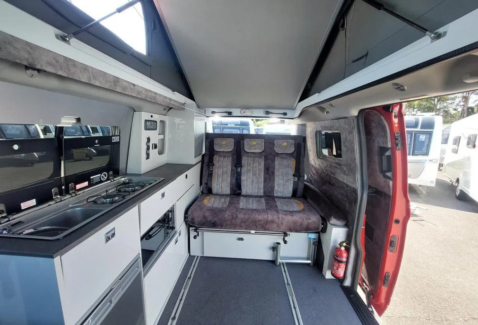 AUTO SLEEPERS  CUSTOM AIR 2025-03-01