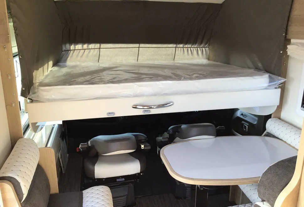 MOBILVETTA  K-YACHT T-LINE 95/2 2025-09-01