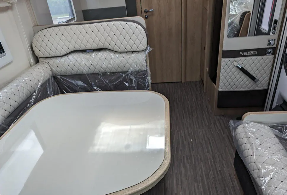 MOBILVETTA  K-YACHT T-LINE 59/2 2025-11-01