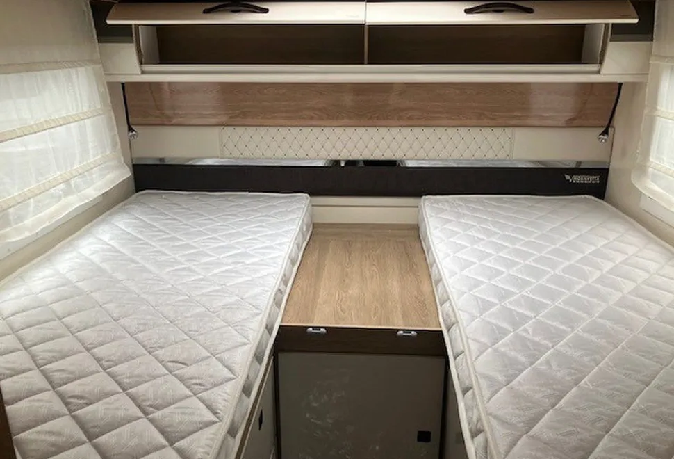 MOBILVETTA  K-YACHT T-LINE 86/2 2025-09-22