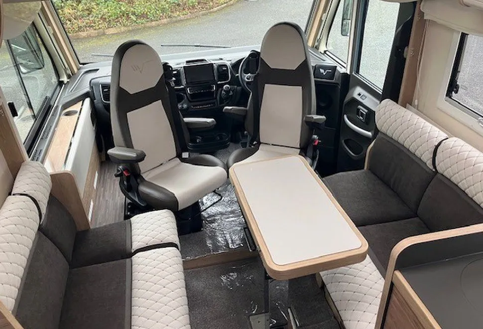 MOBILVETTA  K-YACHT T-LINE 86/2 2025-09-22