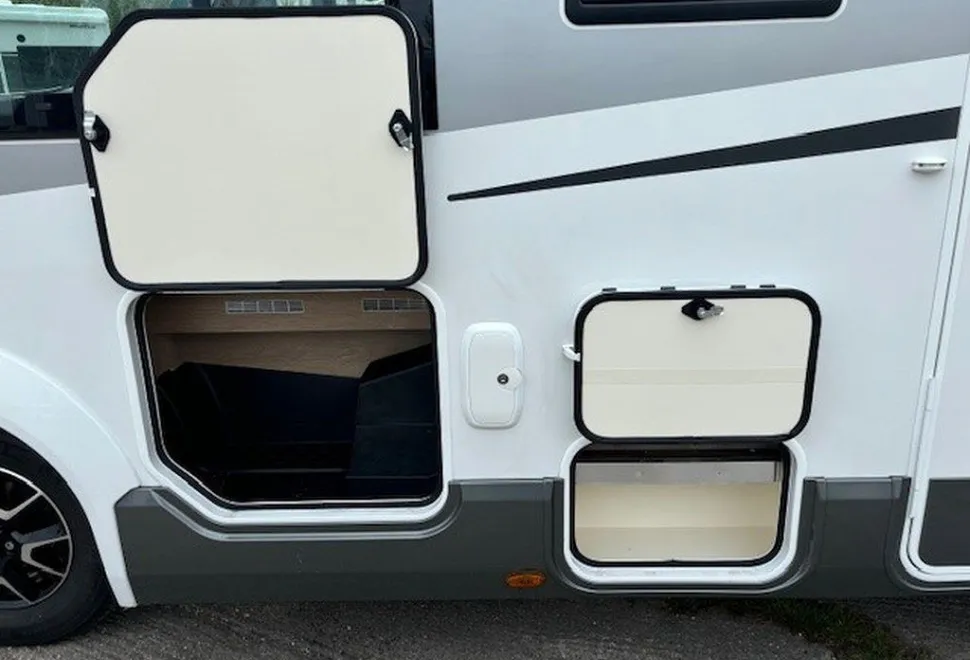 MOBILVETTA  K-YACHT T-LINE 86/2 2025-11-01
