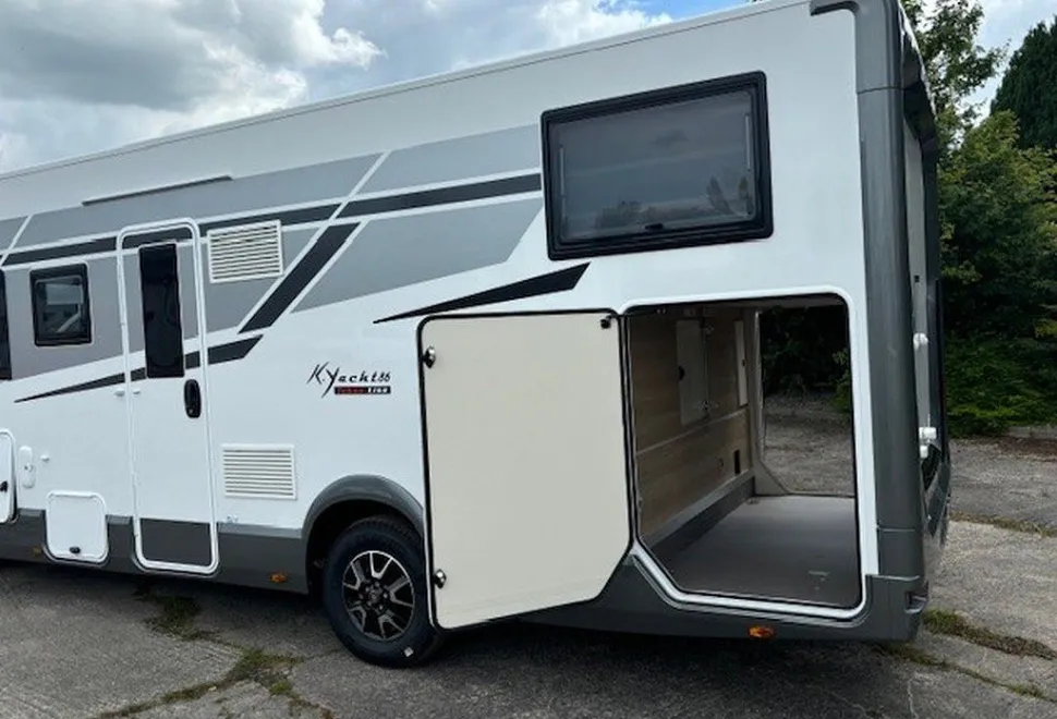 MOBILVETTA  K-YACHT T-LINE 86/2 2025-11-01