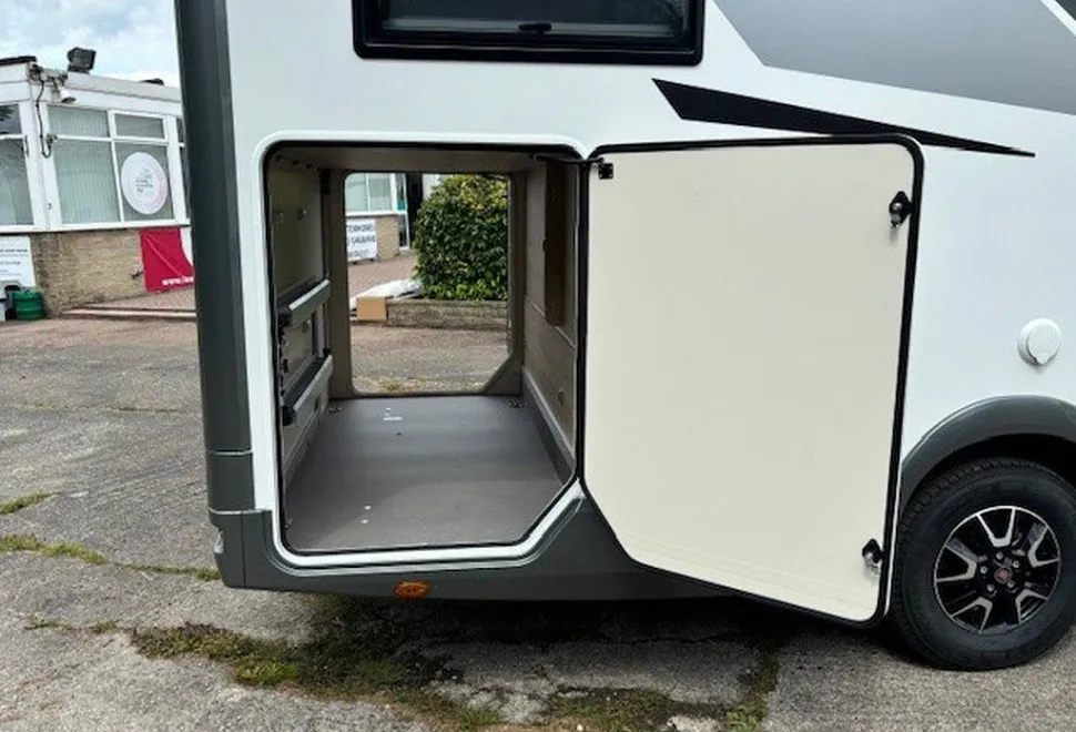 MOBILVETTA  K-YACHT T-LINE 86/2 2025-11-01