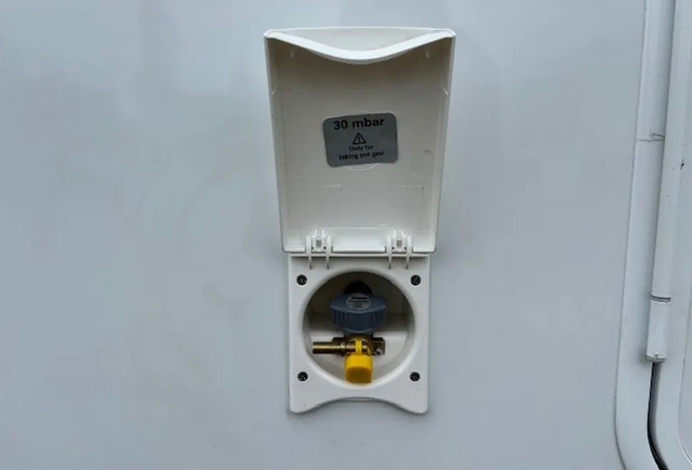 MOBILVETTA  K-YACHT T-LINE 86/2 2025-11-01