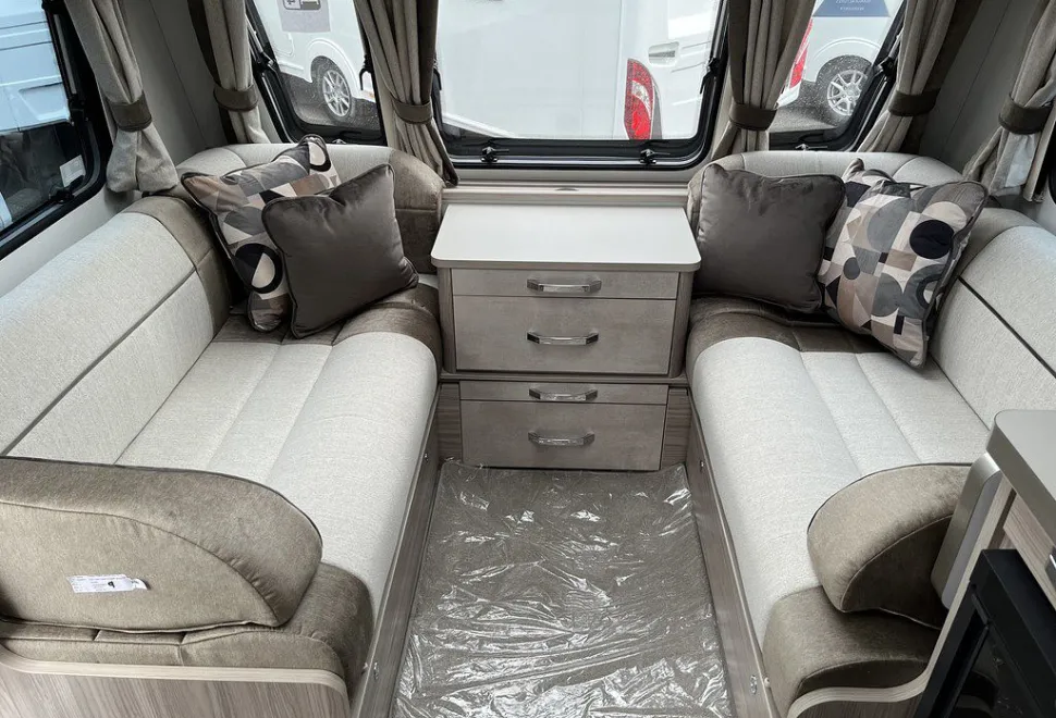 ELDDIS  CRUSADER AURORA 