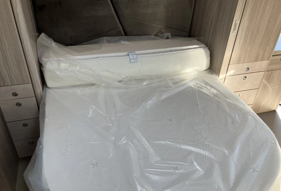 ELDDIS  CRUSADER MISTRAL 