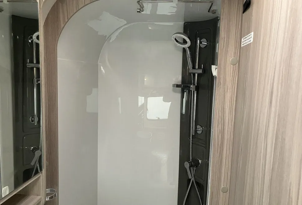 ELDDIS  CRUSADER MISTRAL 