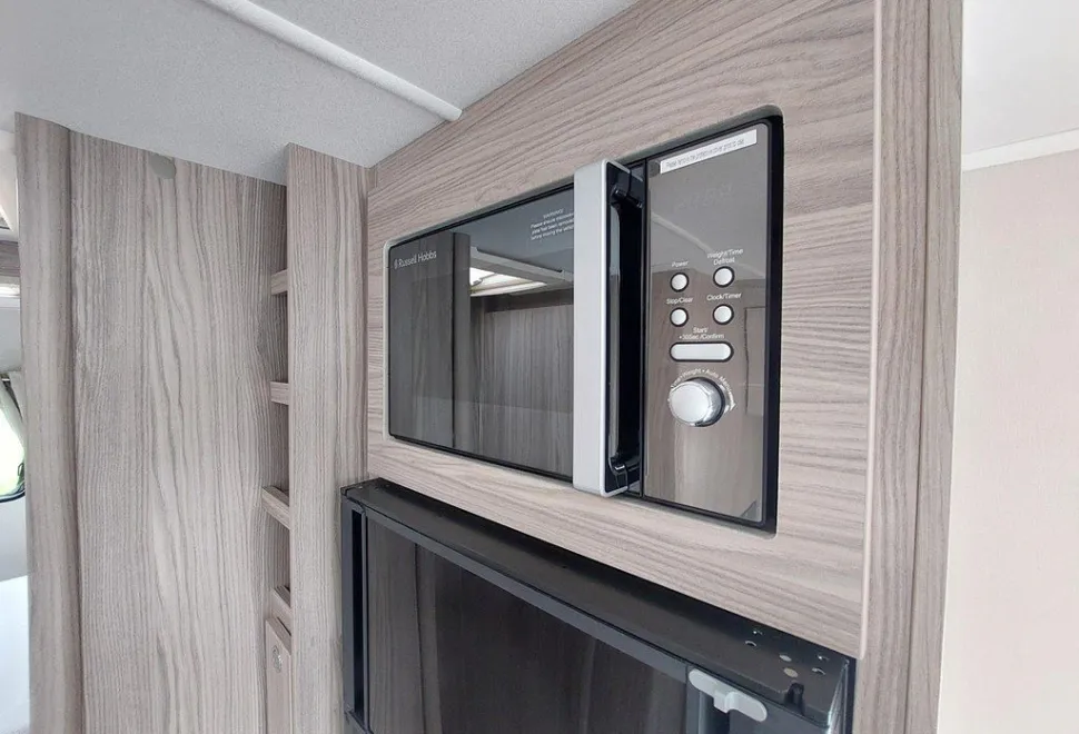 ELDDIS  AVANTE 860 