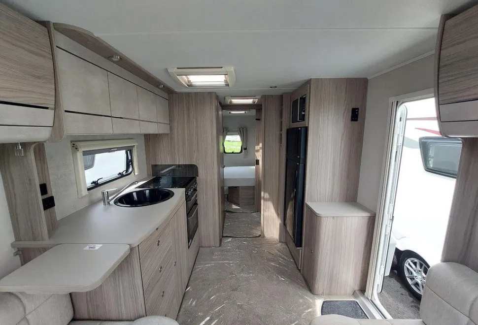 ELDDIS  AVANTE 860 