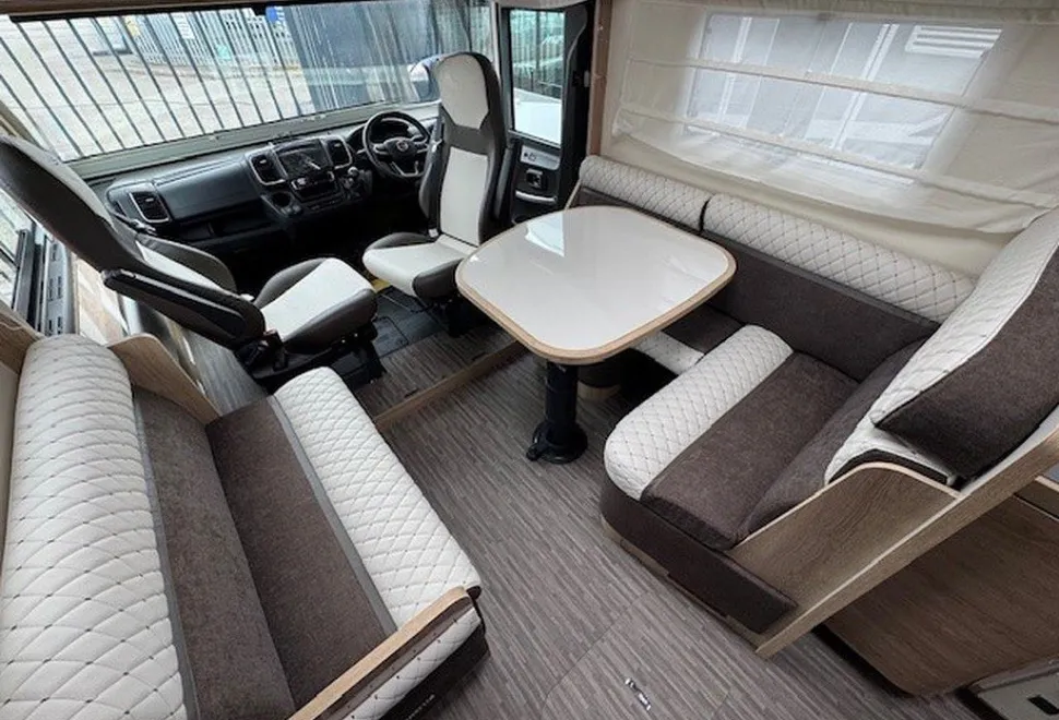 MOBILVETTA  K-YACHT T-LINE 59/2 2025-08-01