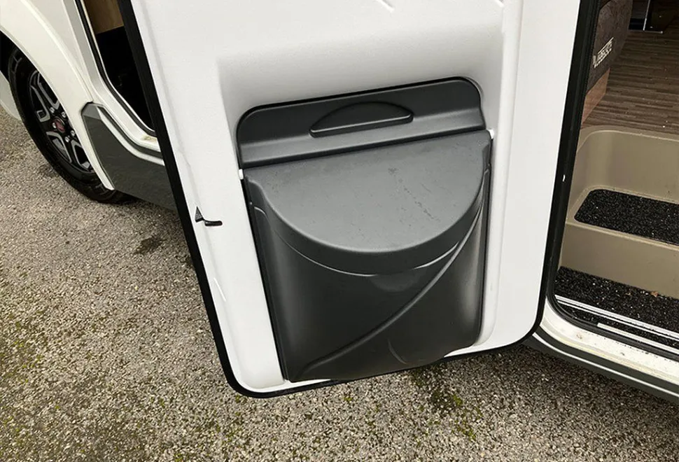 MOBILVETTA  K-YACHT T-LINE 80/2 2025-11-01