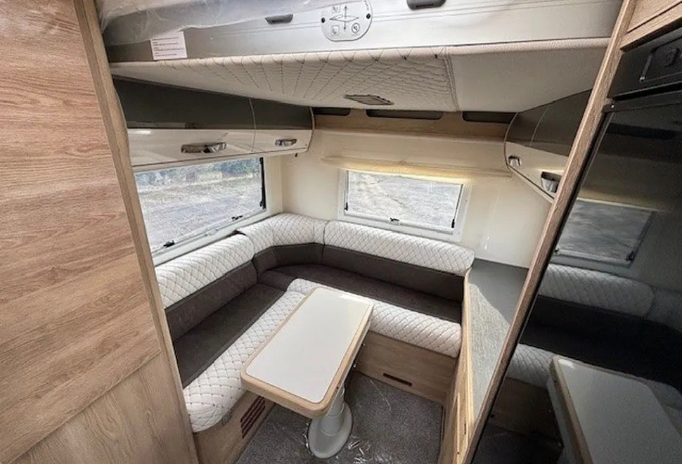 MOBILVETTA  K-YACHT T-LINE 80/2 2025-11-01