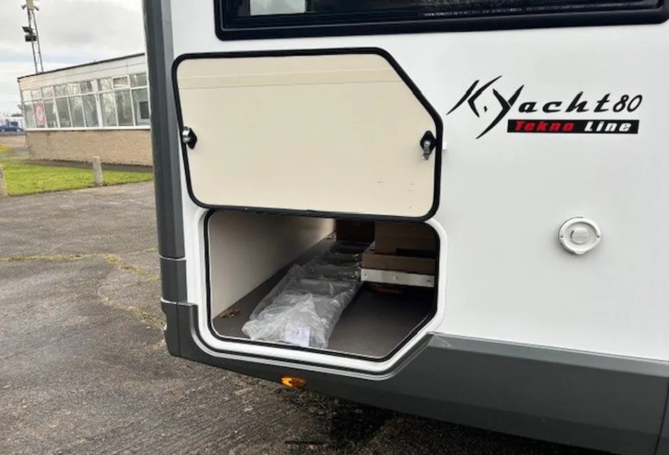 MOBILVETTA  K-YACHT T-LINE 80/2 2025-11-01