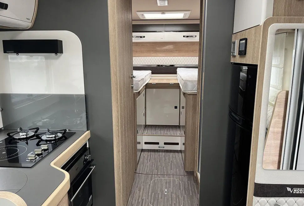 MOBILVETTA  K-YACHT T-LINE 86/2 2025-11-01