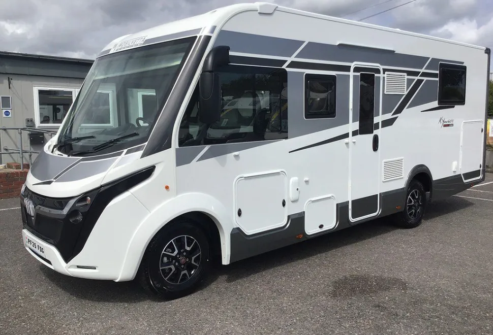 MOBILVETTA  K-YACHT T-LINE 90/2 2025-06-09