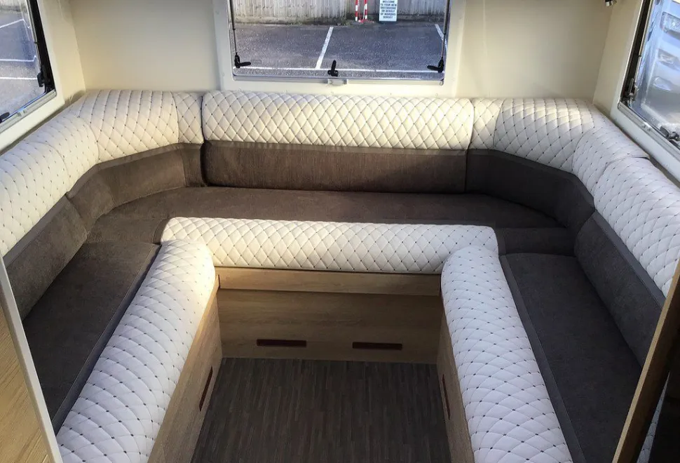 MOBILVETTA  K-YACHT T-LINE 95/2 2025-09-01