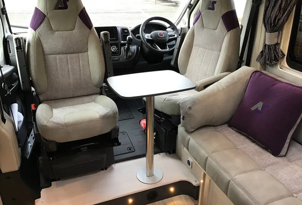AUTO SLEEPERS  KEMERTON XL 2025-05-21