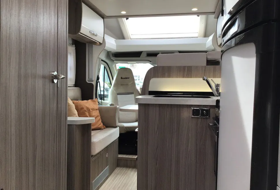 BENIMAR  TESSORO T413 2025-09-01
