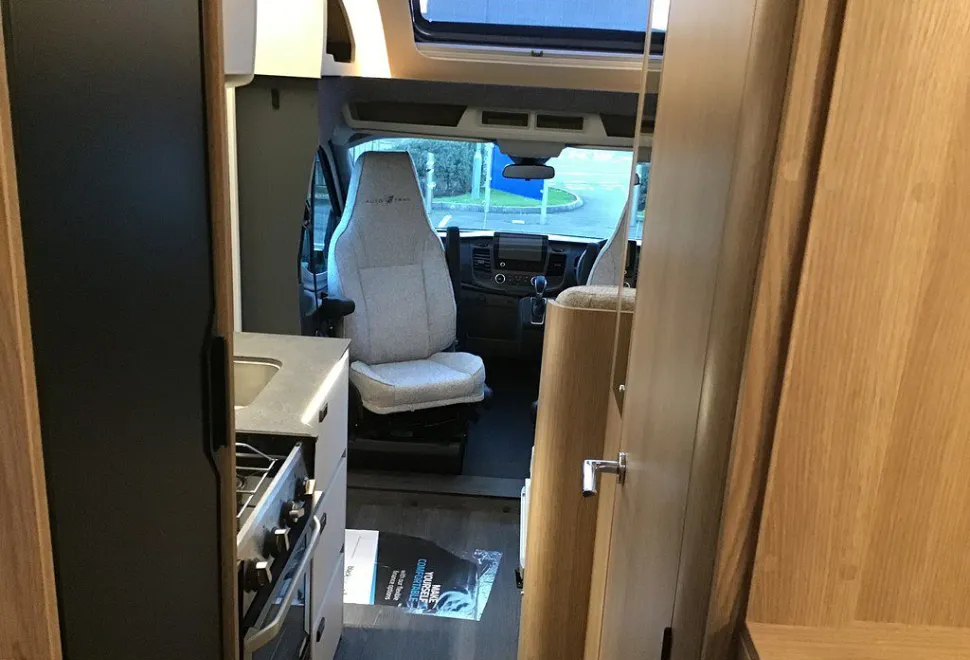 AUTOTRAIL  EXCEL 620 G 2025-01-01
