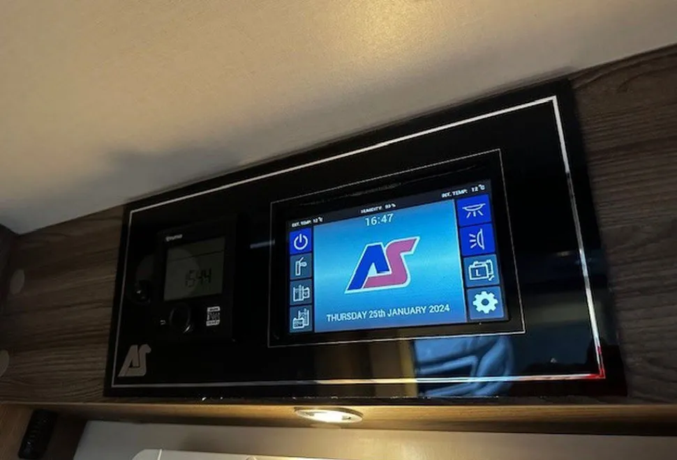 AUTO SLEEPERS  BROADWAY FB 2019-02-20