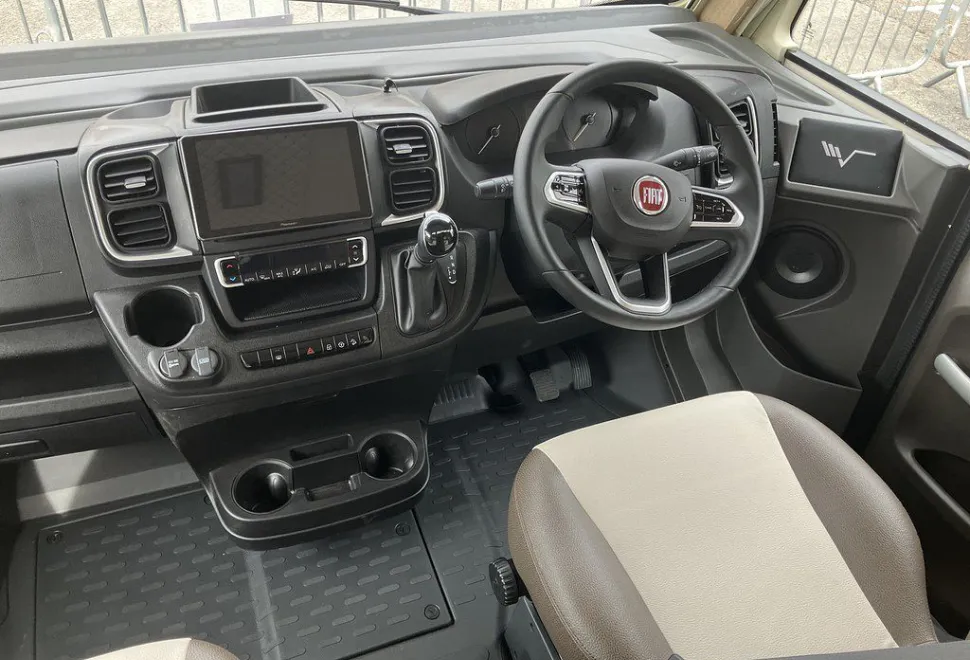 MOBILVETTA  K-YACHT T-LINE 59 2025-09-01