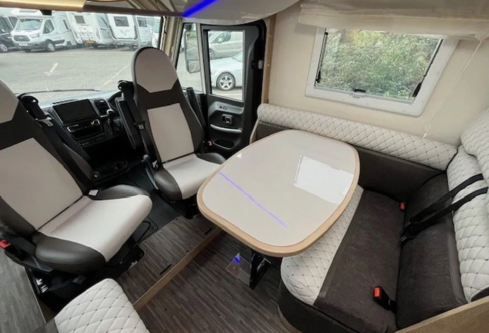 MOBILVETTA  K-YACHT T-LINE 80 2026-02-01