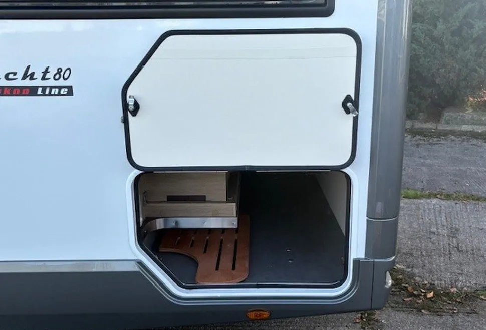 MOBILVETTA  K-YACHT T-LINE 80 2026-03-01