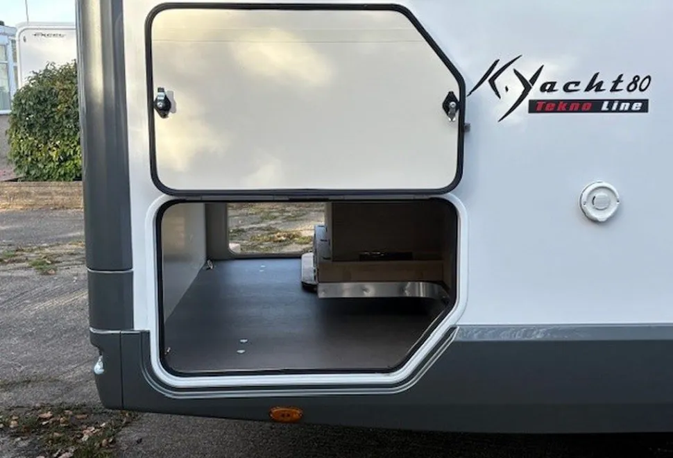 MOBILVETTA  K-YACHT T-LINE 80 2026-03-01