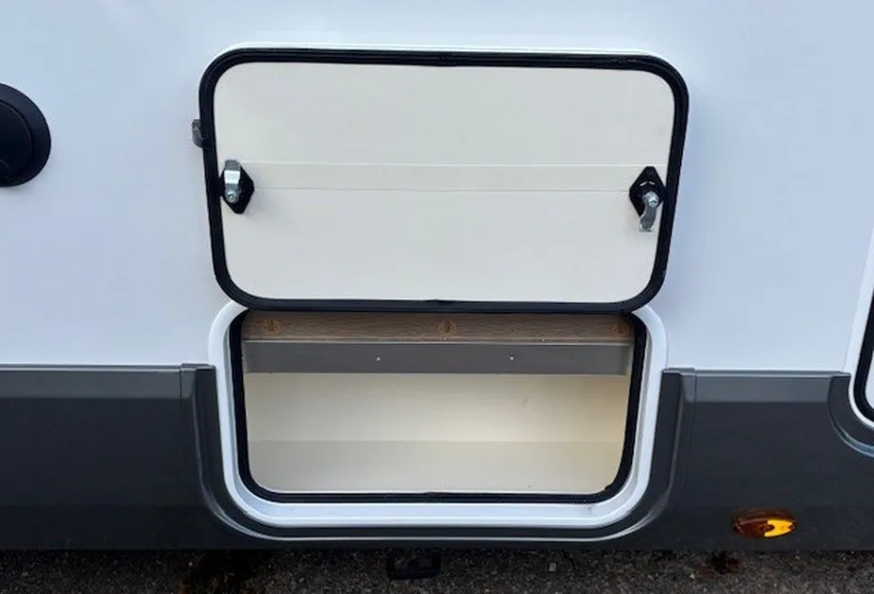 MOBILVETTA  K-YACHT T-LINE 80 2026-03-01