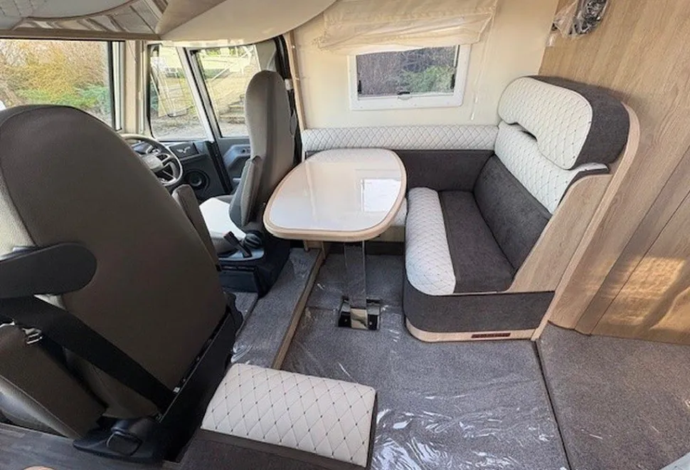 MOBILVETTA  K-YACHT T-LINE 80 2026-03-01