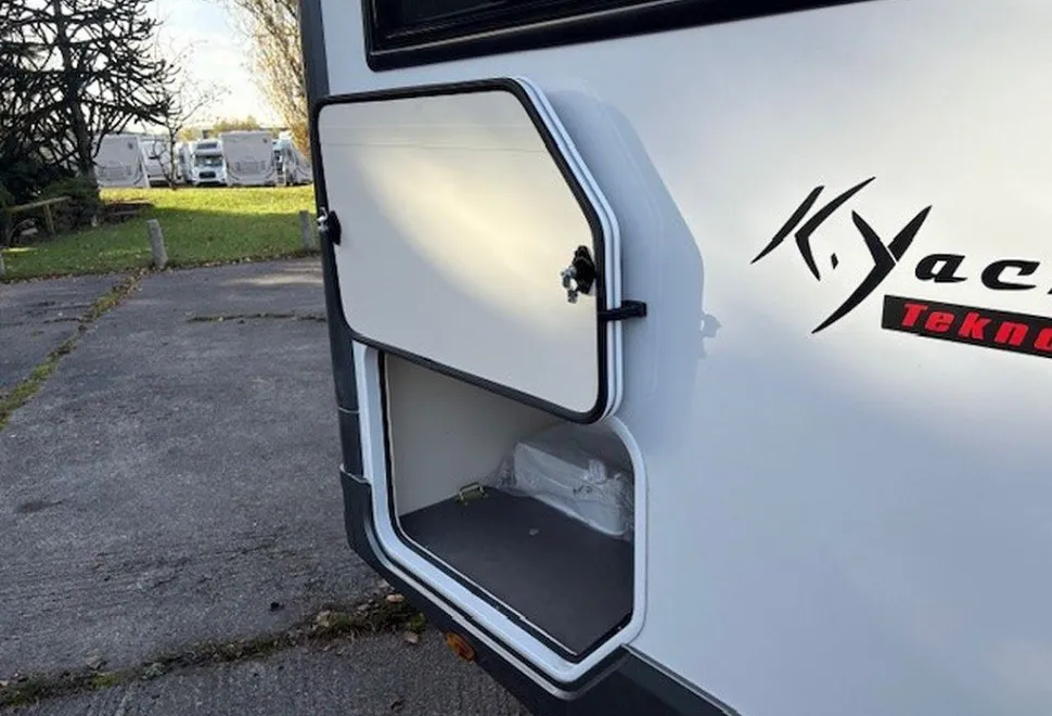 MOBILVETTA  K-YACHT T-LINE 95 