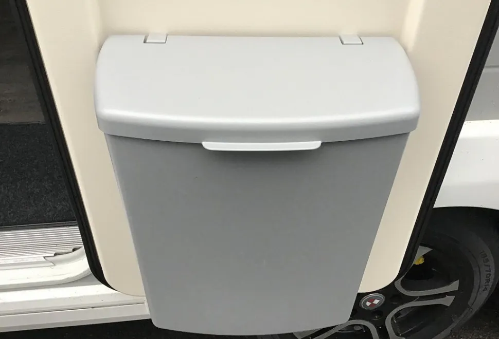 COACHMAN  ACADIA 675 XTRA 