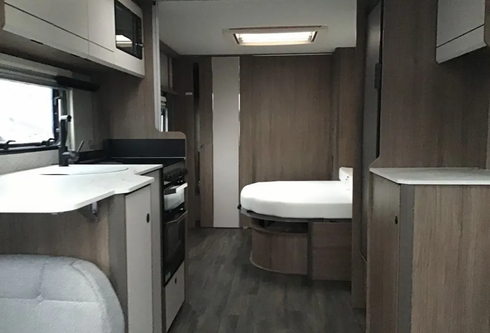 COACHMAN  ACADIA 675 XTRA 