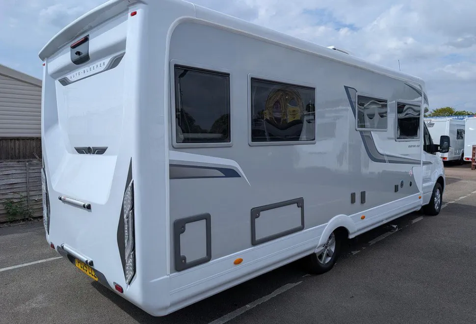 AUTO SLEEPERS  BURFORD DUO 2025-07-02