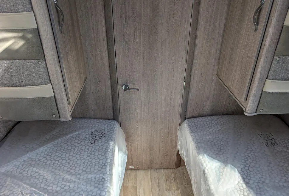 AUTO SLEEPERS  BURFORD DUO 2025-07-02
