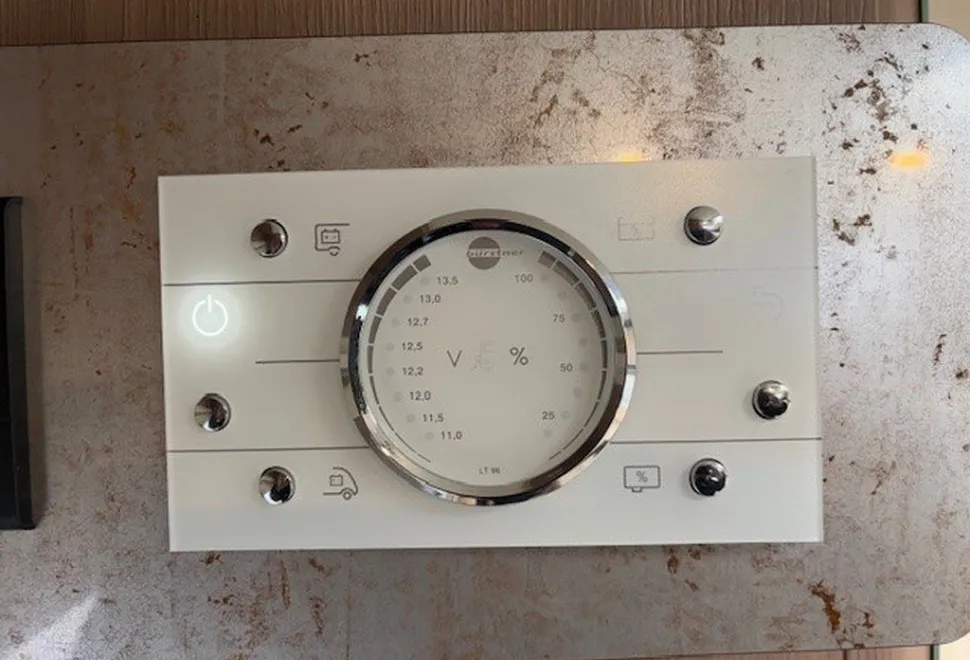 BURSTNER  HARMONY TD744 2018-08-01