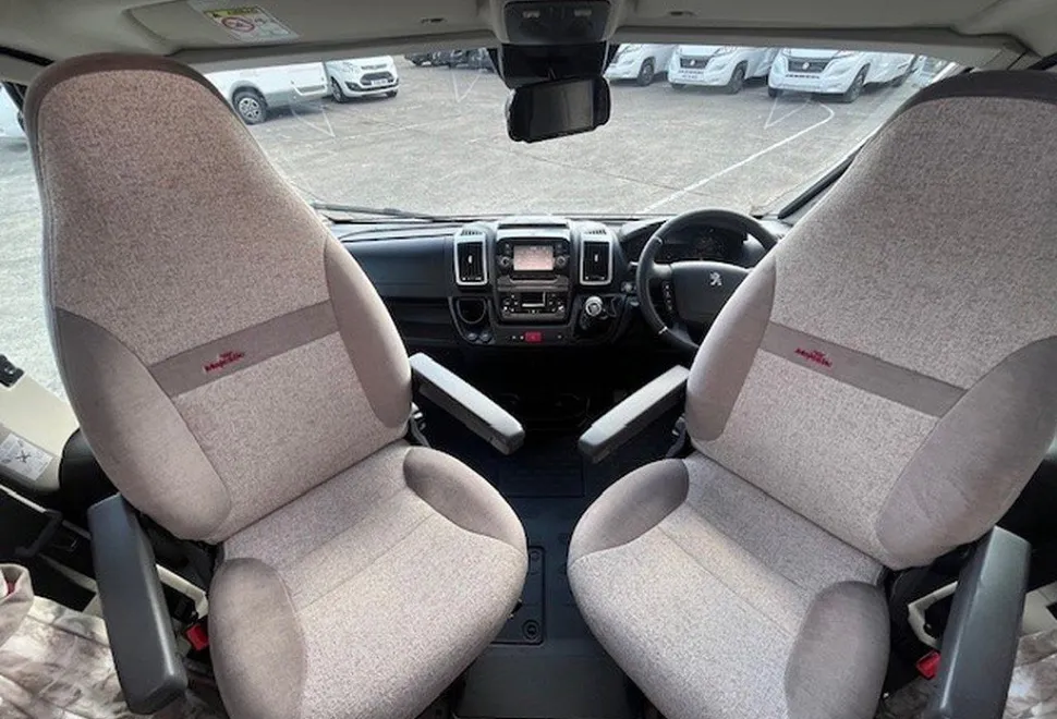 ELDDIS  MAJESTIC 115 2021-07-01