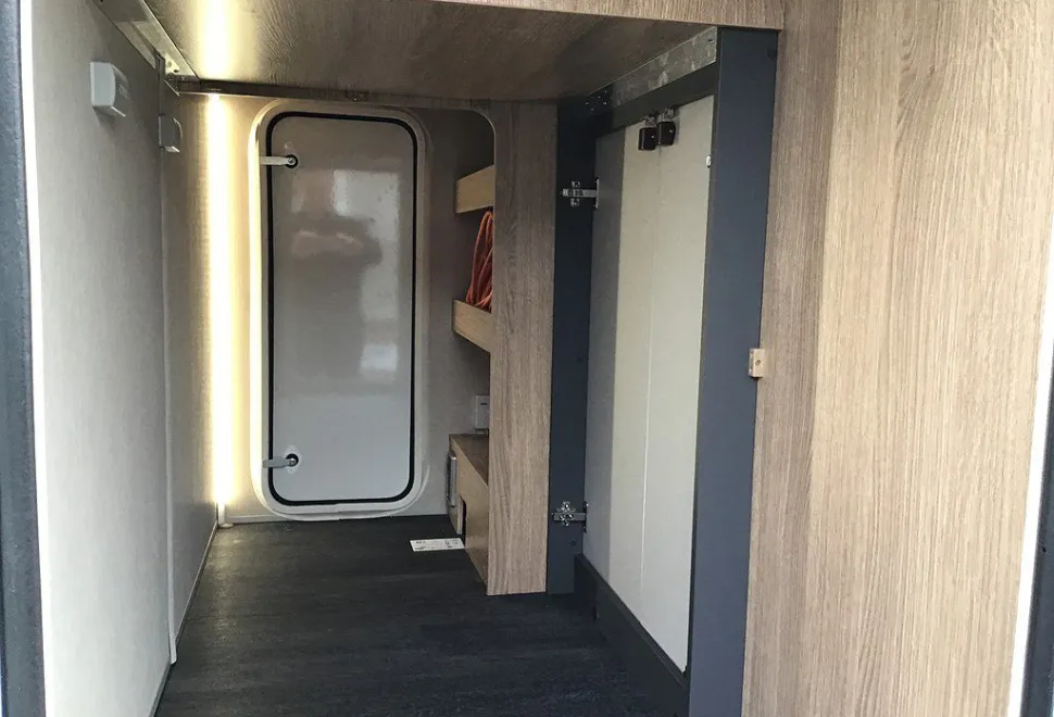 AUTOTRAIL  EXCEL 675 B 