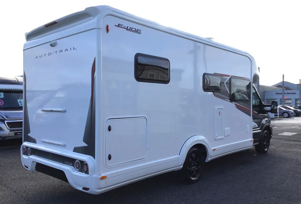AUTOTRAIL  F-LINE F70 